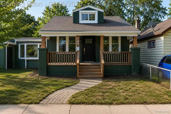145 W Bernhard Avenue, HazelPark, MI 48030