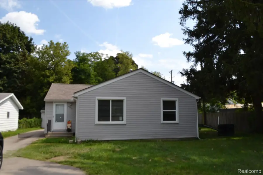 4265 Van Slyke Road, Flint, MI 48507 - #2