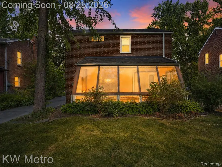 3749 Cumberland Road, Berkley, MI 48072 - #2
