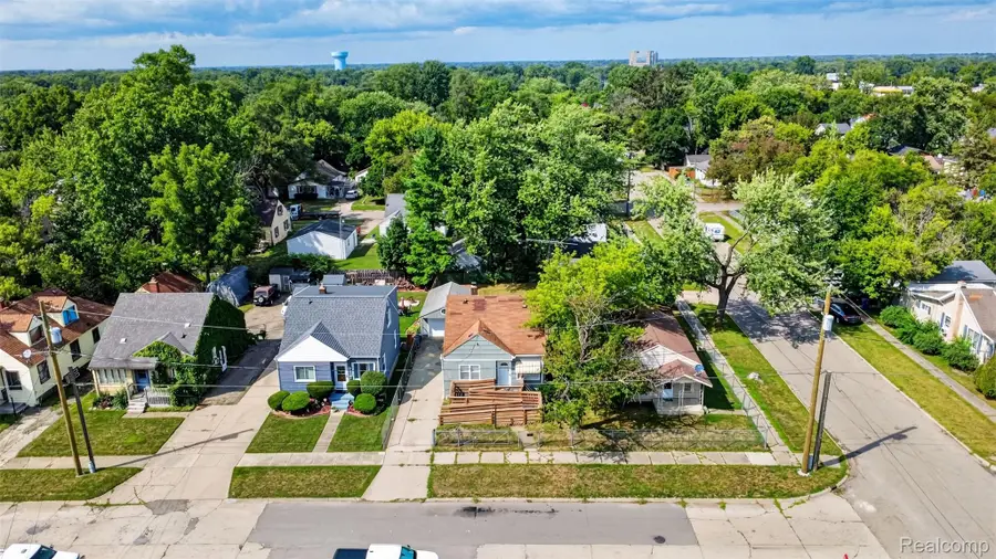 3806 Herrick Street, Flint, MI 48532 - #3