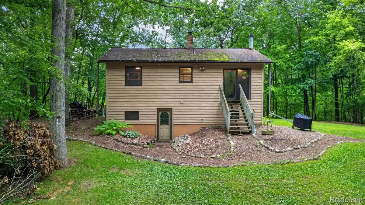 260 Faust Drive, Ortonville, MI 48462 - #1