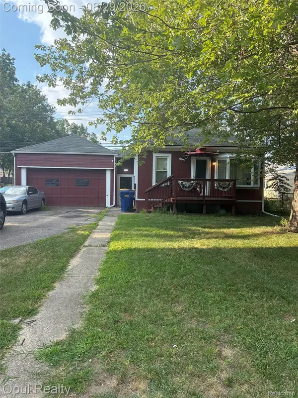 35312 Chestnut Street, Wayne, MI 48184