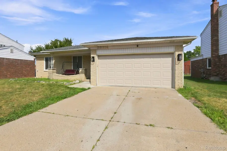 38314 Steede Drive, Sterling Heights, MI 48310 - #3