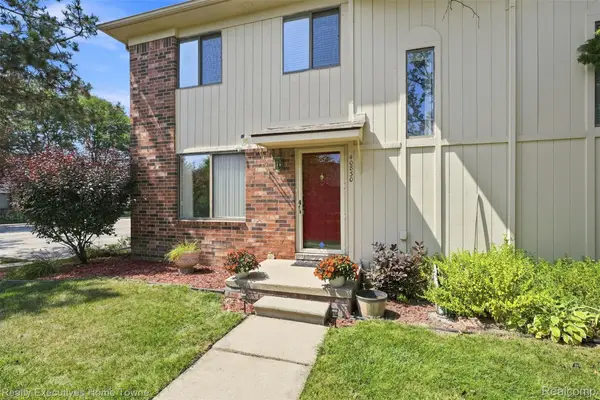 40830 Highpointe Drive #17, ClintonTwp, MI 48038