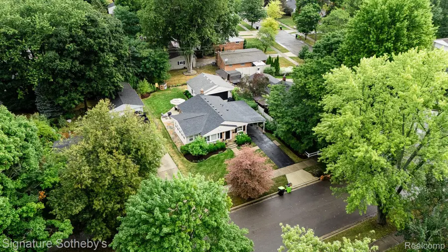 875 Allen Drive, Northville, MI 48167 - #2