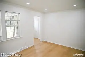 19357 Centralia, Redford, MI 48240 - #2