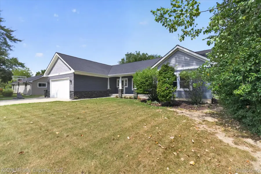 165 Leetonia Drive, Troy, MI 48085 - #3