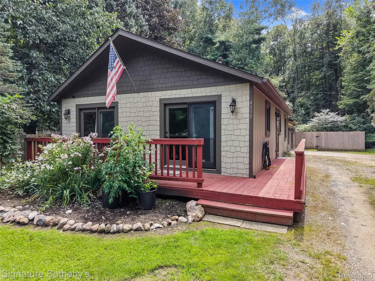 4137 W Allen Road, Howell, MI 48855 - #1