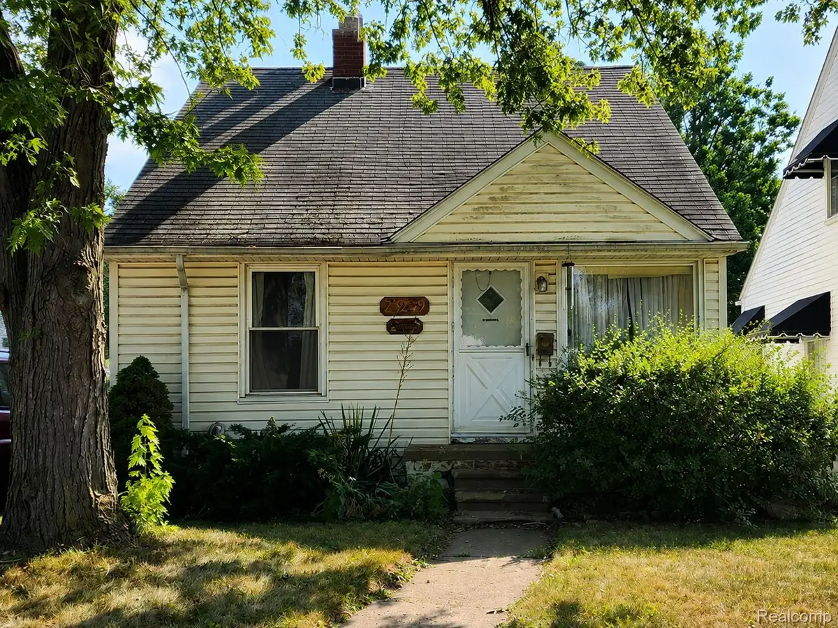 23249 Columbia Street, Dearborn, MI 48124 - #1