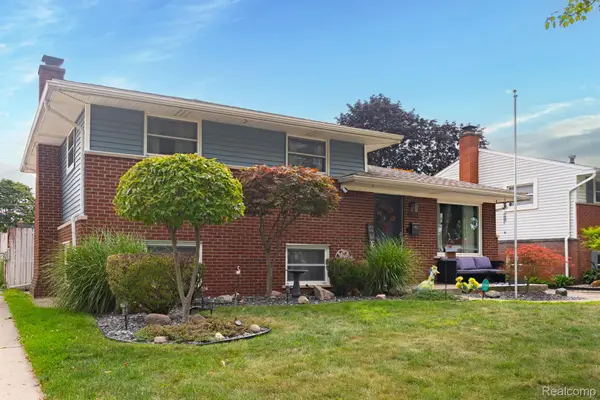 9663 Blaty Street, Taylor, MI 48180