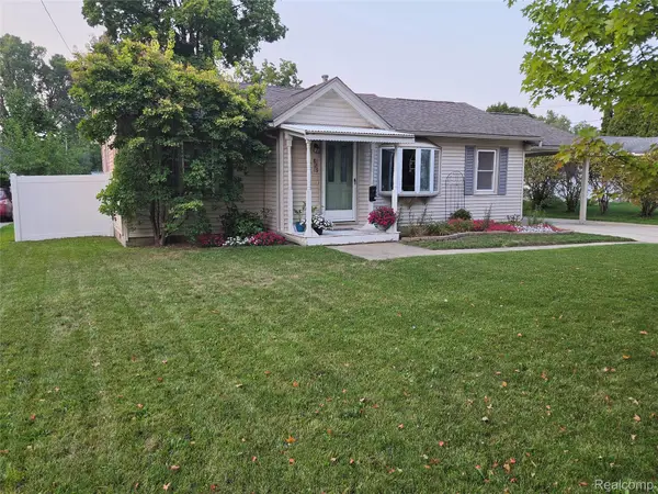 829 E Exchange Street, Owosso, MI 48867