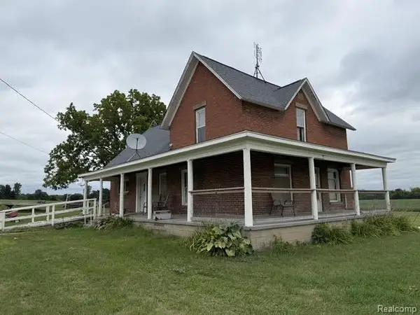 734 W Burnside Road, Fostoria, MI 48435