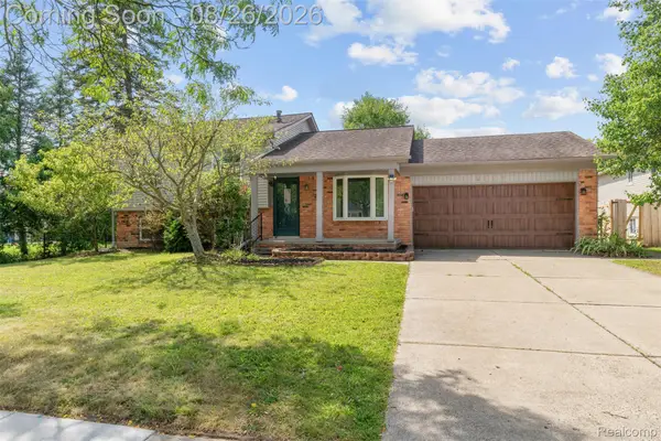 3757 Oxley Drive, Troy, MI 48083
