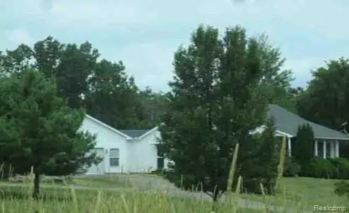 3889 Dexter Trail, Stockbridge, MI 49285
