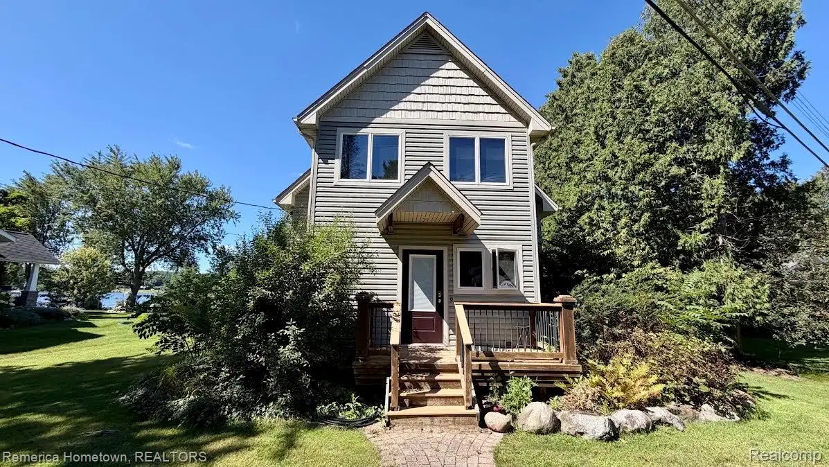 5737 Mabley Hill Road, Fenton, MI 48430 - #1
