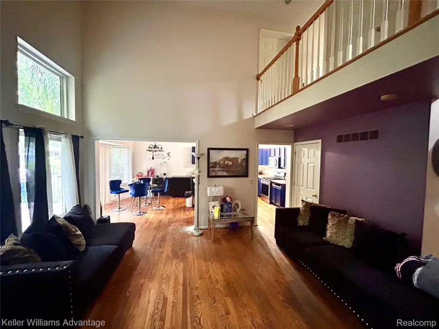 2803 Reflection Avenue, Waterford, MI 48328 - #3
