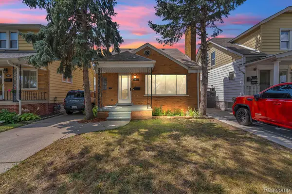 5937 Orchard Avenue, Dearborn, MI 48126