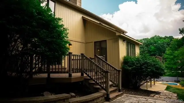 8454 Fawn Valley Drive, Clarkston, MI 48348 - #3
