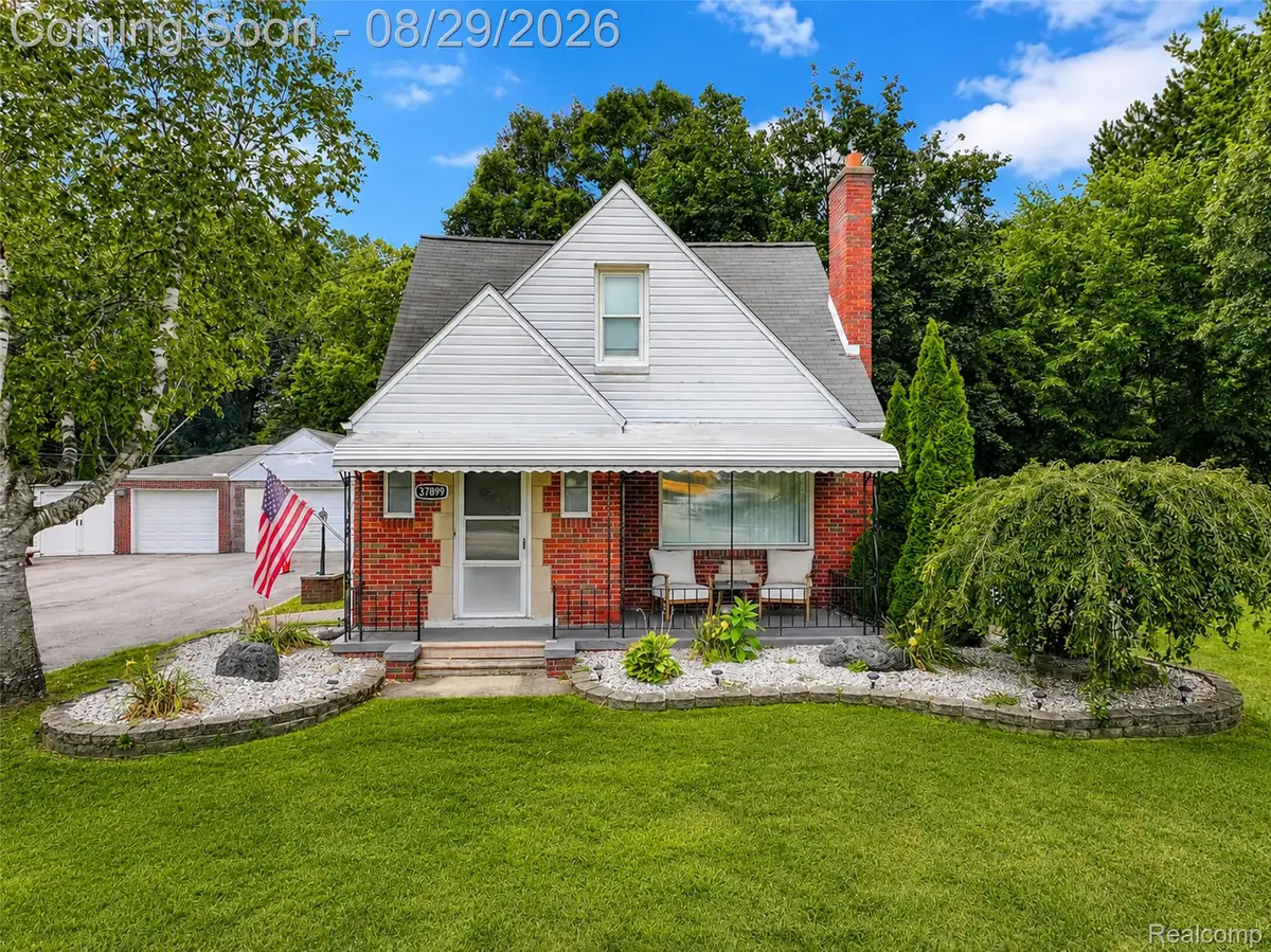 37899 Hayes Road, Sterling Heights, MI 48313 - #1