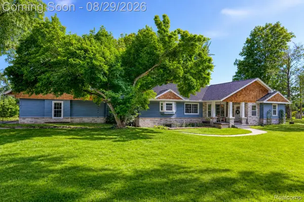 45455 N Territorial Road, Plymouth, MI 48170