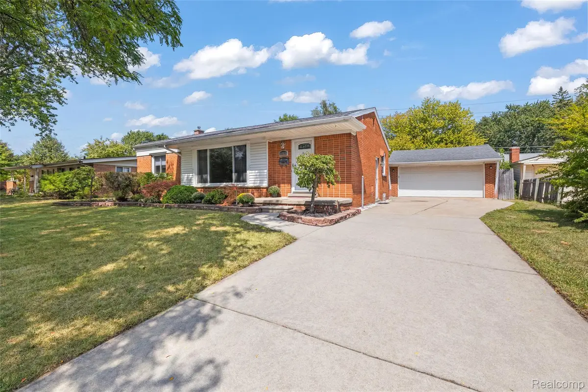 31528 Alabama Street, Livonia, MI 48150 - #1