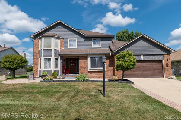 2147 Hidden Trail Drive, SterlingHeights, MI 48314