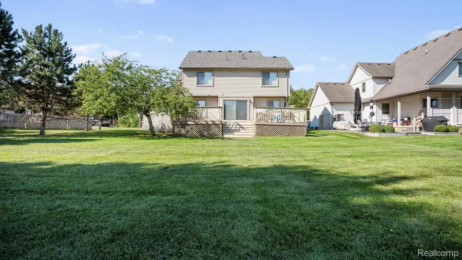 23212 Huron River Drive, Rockwood, MI 48173 - #2