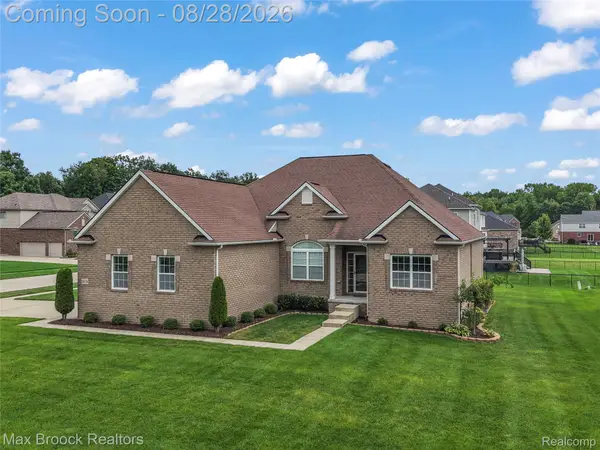 54158 Mar Lake Drive, Chesterfield, MI 48051