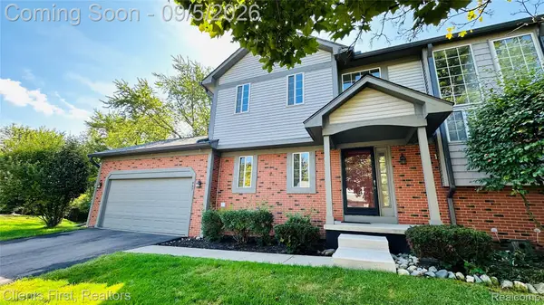 597 Winwood Circle, WalledLake, MI 48390
