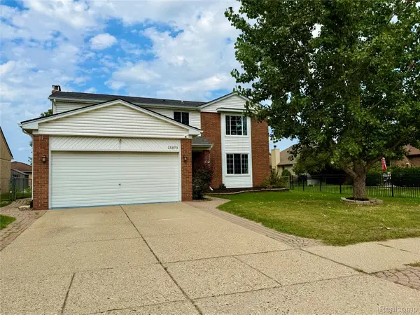 15873 Nathan Drive, Macomb, MI 48044