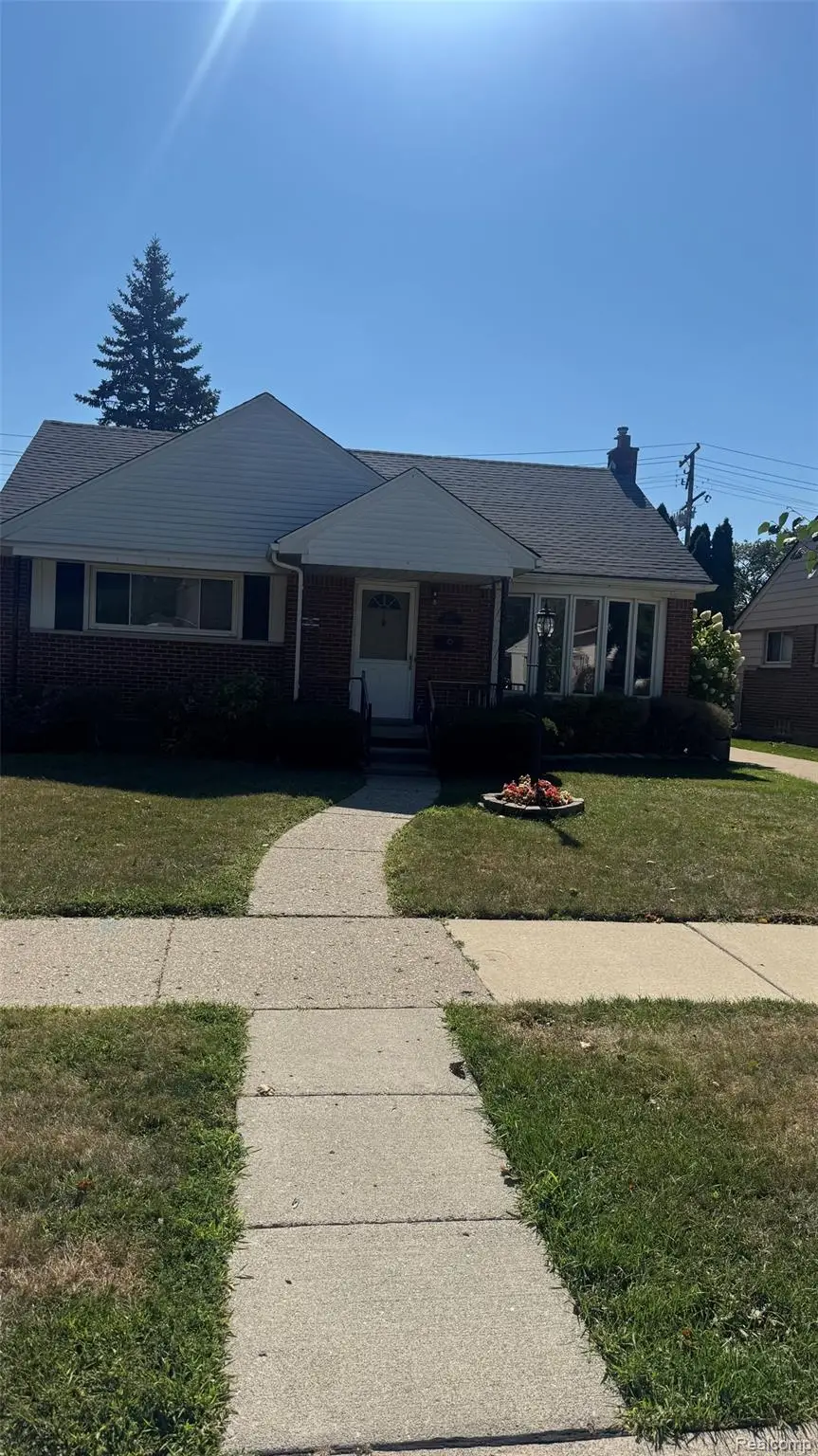 2035 Raymond Avenue, Dearborn, MI 48124 - #1