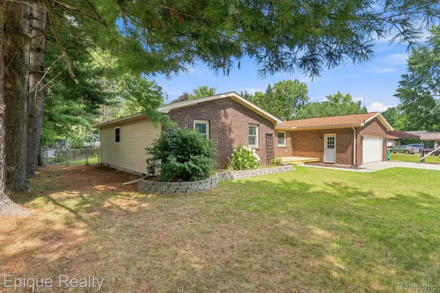 4608 Huntington Drive, Port Huron, MI 48060 - #3