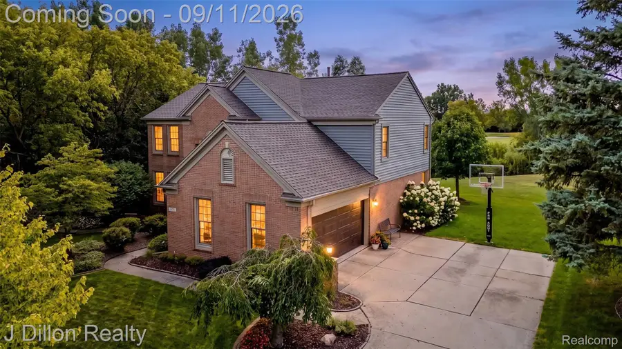 675 Sandalwood Road, Canton, MI 48188 - #2