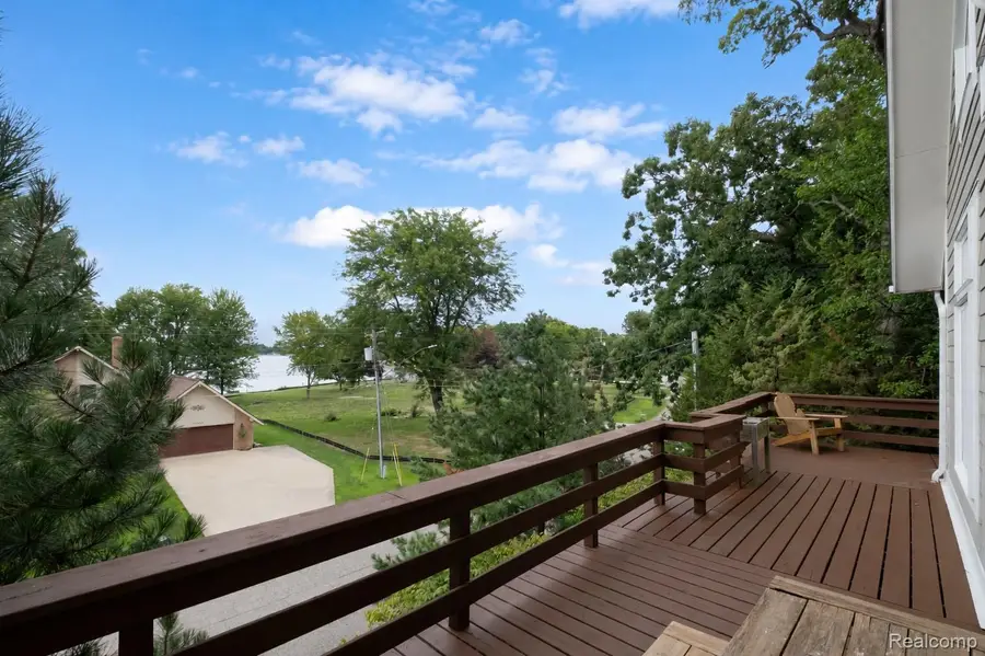 15420 Jennings Road, Fenton, MI 48430 - #2