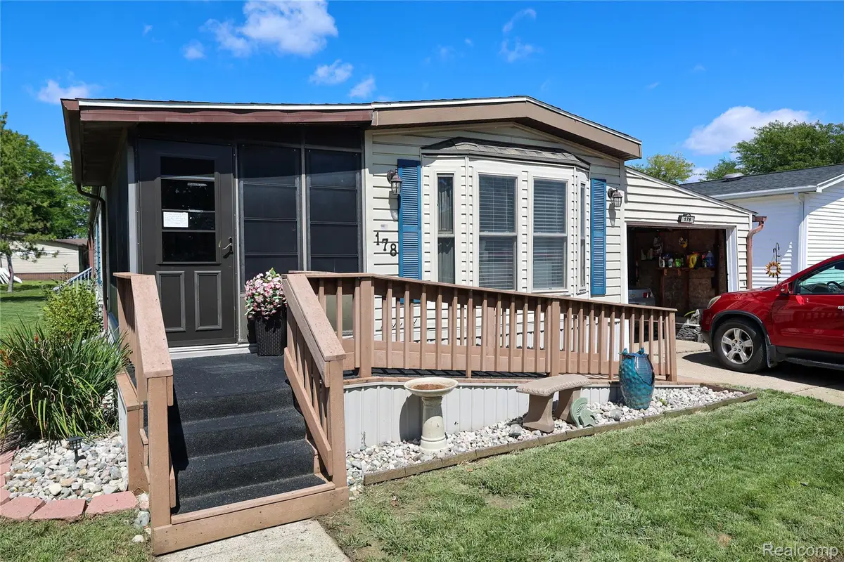 178 Maple Run Ln, Mason, MI 48854 - #1