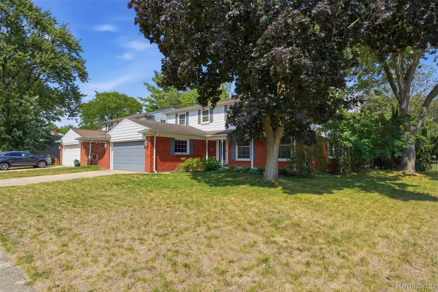 15108 Farmbrook Drive, Plymouth, MI 48170 - #2