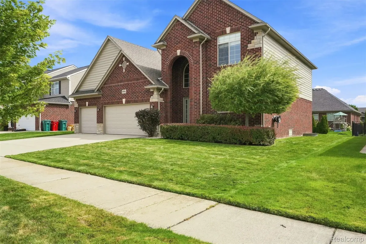 55586 Snead Drive, Macomb, MI 48042 - #1