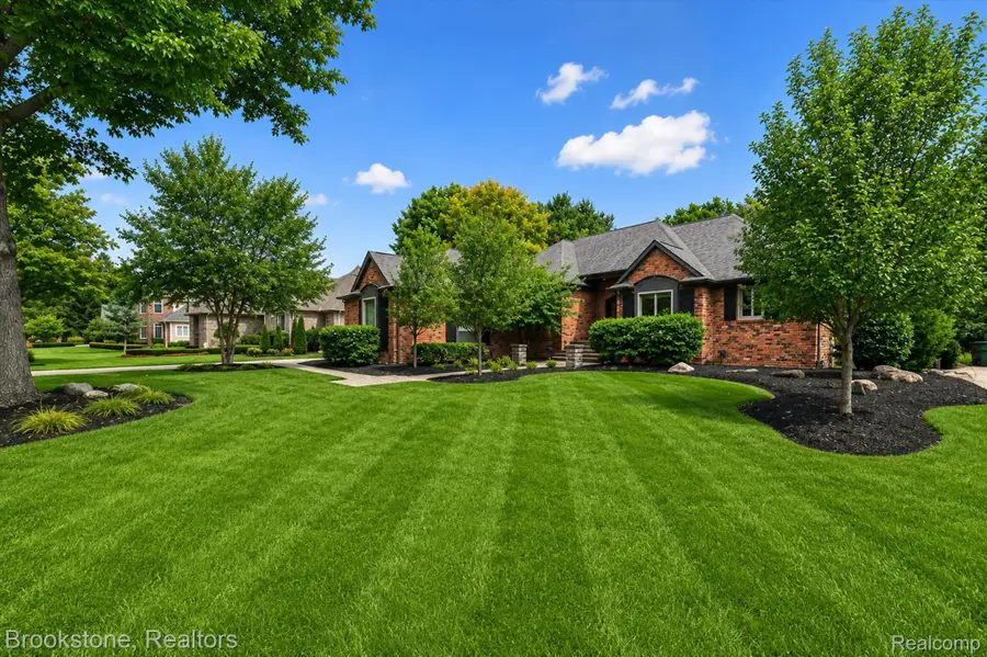 12300 Forest Glen Lane, Shelby, MI 48315 - #3