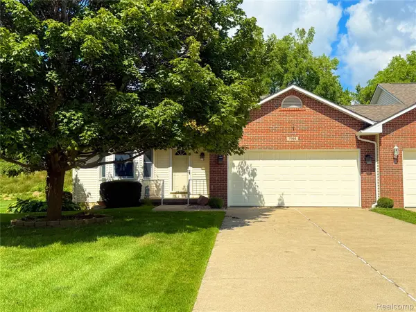 7366 Cross Creek Drive, SwartzCreek, MI 48473