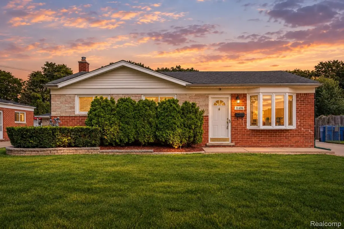 31406 Gloede Drive, Warren, MI 48088 - #1