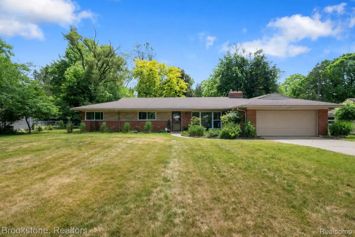 26095 Rangemore Street, Southfield, MI 48033 - #1