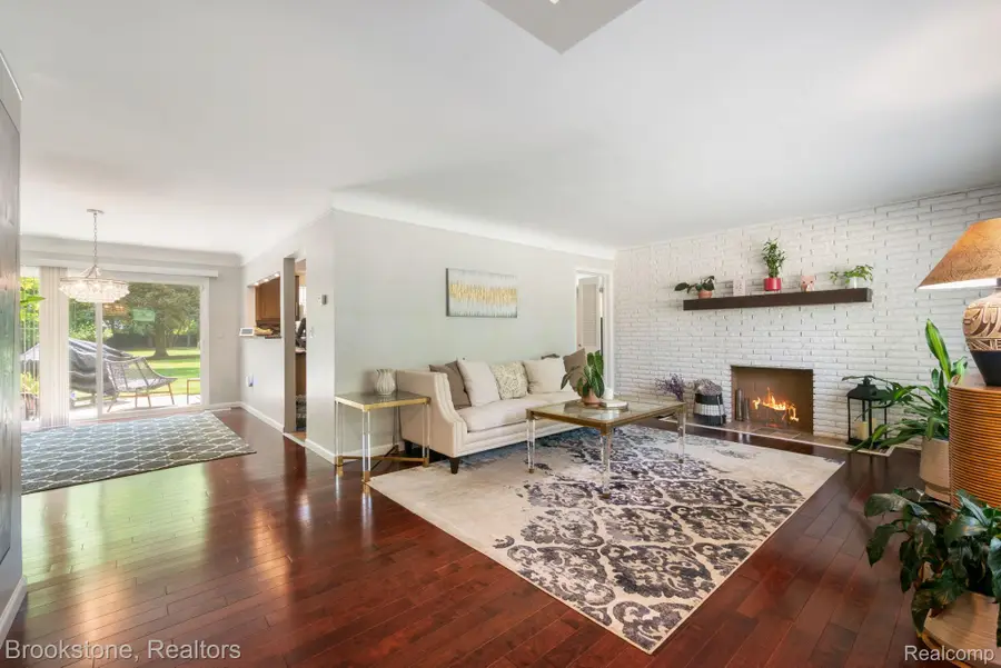26095 Rangemore Street, Southfield, MI 48033 - #2