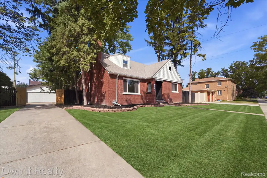 8345 Sorrento Street, Detroit, MI 48228 - #3
