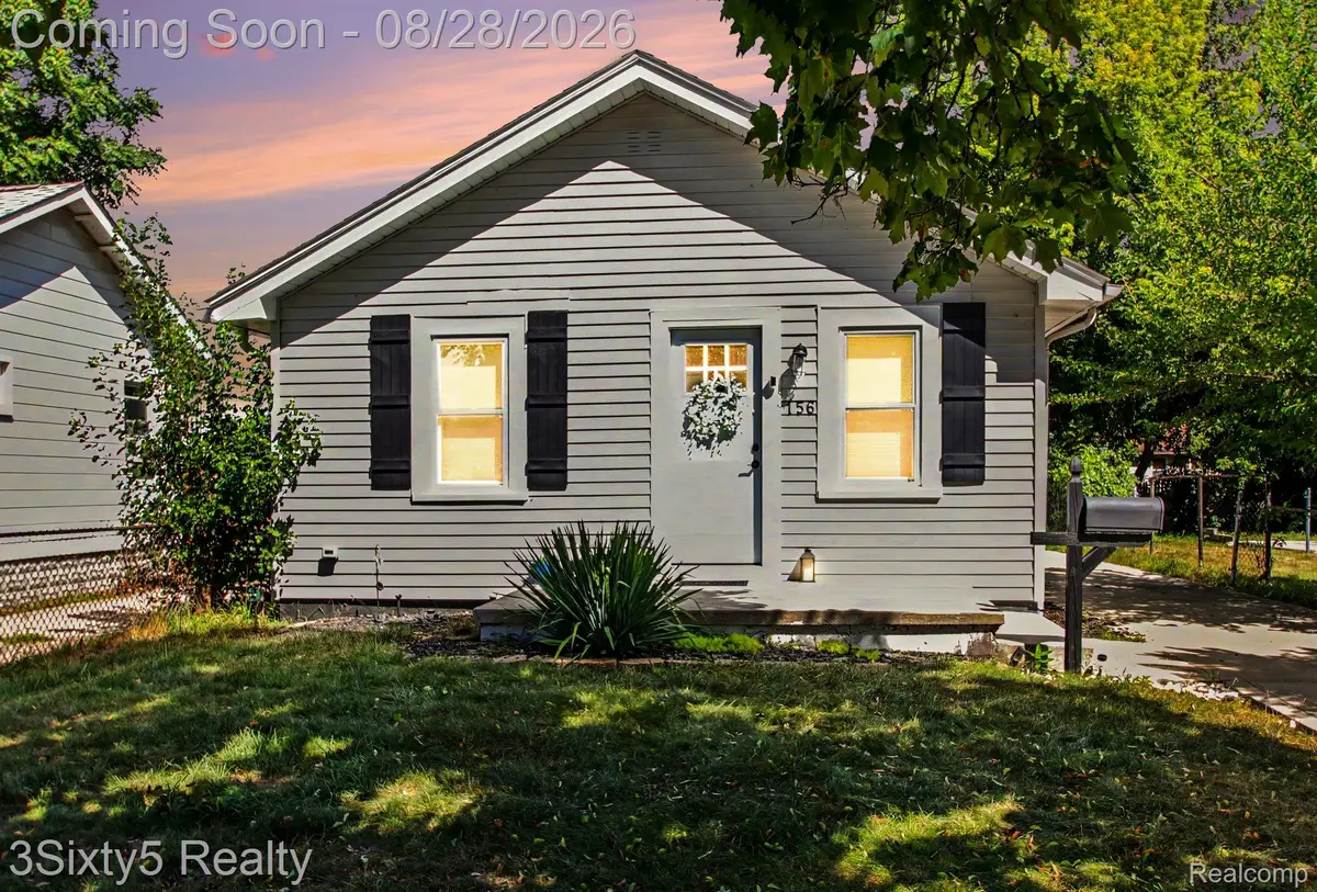 156 W Brickley Avenue, Hazel Park, MI 48030 - #1