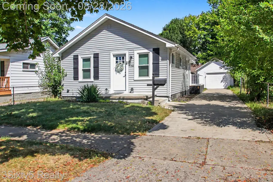 156 W Brickley Avenue, Hazel Park, MI 48030 - #2