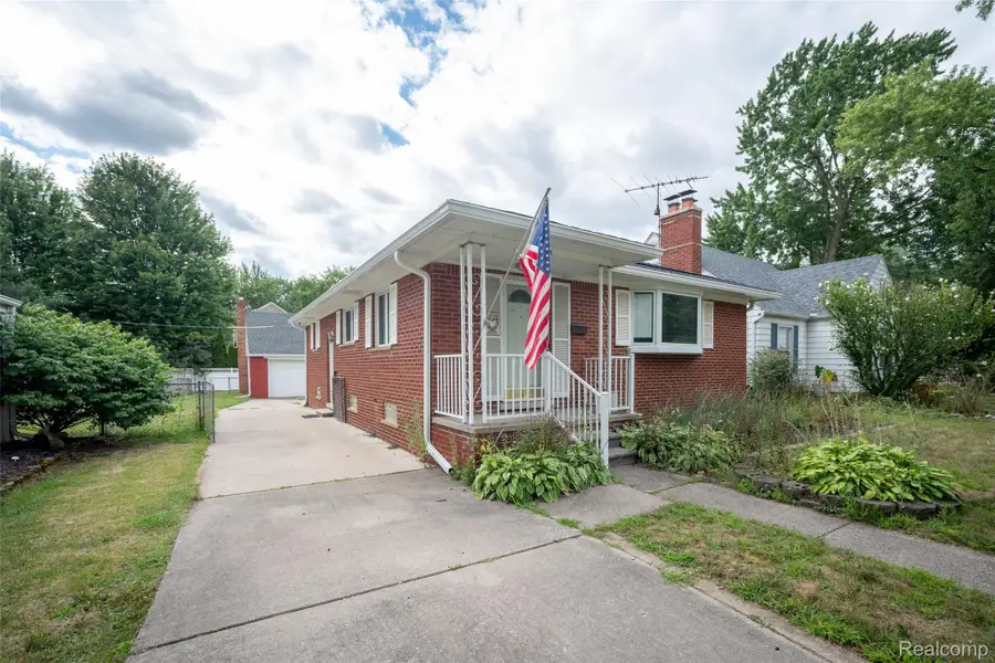 751 Auburn Street, Plymouth, MI 48170 - #2