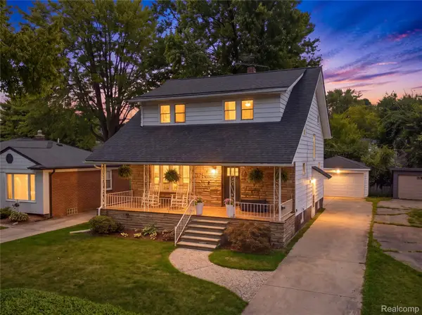 665 Harrington Street, MountClemens, MI 48043