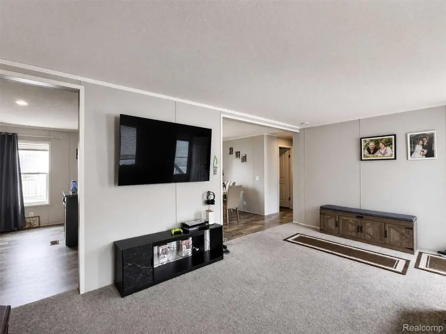 46000 Geddes #379, Canton, MI 48188 - #3