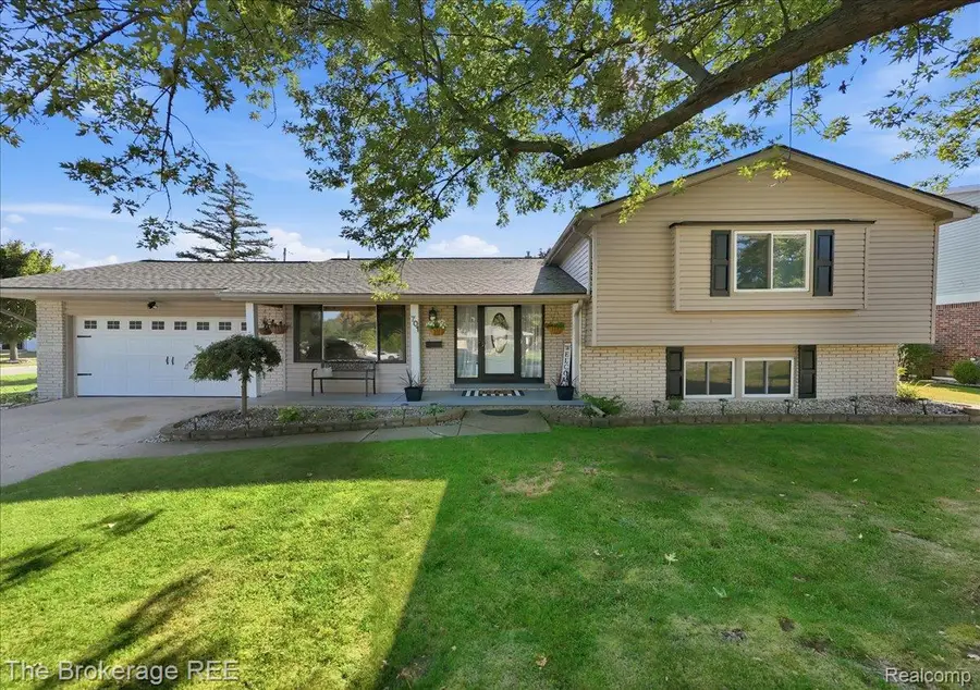 701 Salem Drive, Davison, MI 48423 - #2