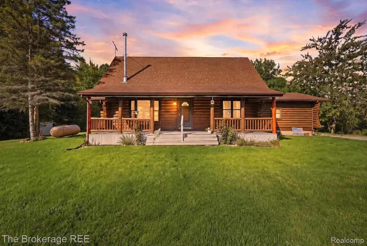 5758 Mckinley Road, China, MI 48054 - #1